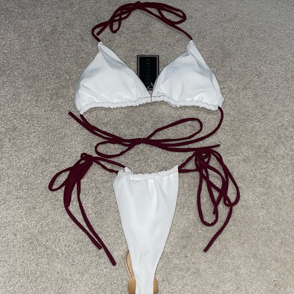 Fashion Nova White w/ Plum Strings Bikini - Small - Picture 3 of 4